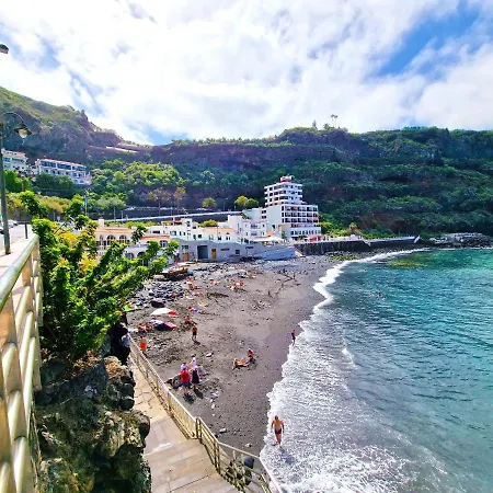 Gran & Barbacue Giovanni Y Rosa C Tenerife Norte Holiday home